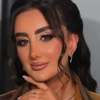 سالن زیبایی حانیه یزدانی