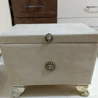 یک صندوقچه نماز