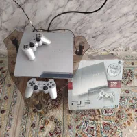 کنسول ps3 slim 320 gig باندل نقره ای کمیاب