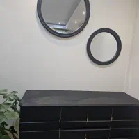 میز تلویزین و آیینه و کنسول