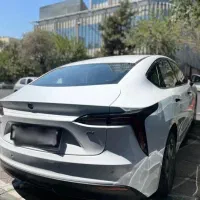 لونا برقی