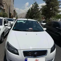 رانا پلاس سقف فلز ۱۴۰۵ کارکرد ۵هزار صفر صفر