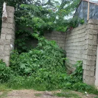 مغازه تجاری، نیمه کاره