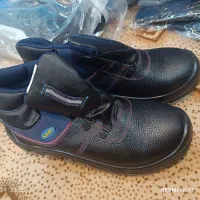 حراج کفش ایمنی به قیمت عمده