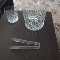 یخدان و لیوان امپراطور