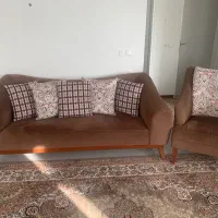 مبلمان ۵نفره و ۸نفره