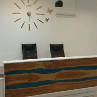 میز پذیرش (کانتر) چوب و رزین