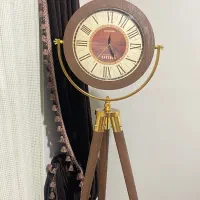 ساعت پایه دار زیر قیمت