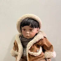 عروسک|اسباببازی|شیراز, زرهی|دیوار