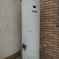 آبگرمکن ایستاده
