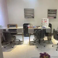 اجاره اتاق صندلی کوپ رنگ، ناخن، مژه ، تاتو،کراتین