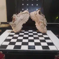 کفش اسپرت