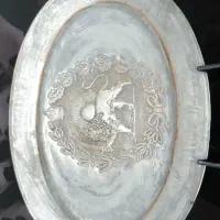 سینی قدیمی طرح شیر و خورشید