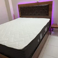 تخت و پاتختی دو نفره با تشک‌ نو کاملا طبی اقساطی