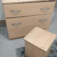 تخت ومیز