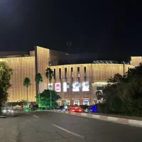 فروش-نقدی-میکا-مال-24-متر-همکف-لوکیشن-عالی