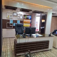 استخدام همکار خانم در امور دفتری
