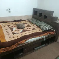 تخت و تشک