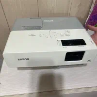 ویدیو پروژکتور مناسب مدرسه