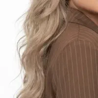 رنگ و لایت تخصصی و پروتئین تراپی و احیای حرفه ای