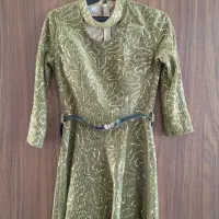 لباس مجلسی سایز یک 38-40 رنگ سبز پسته ای در حد نو