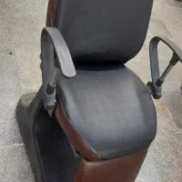 صندلی آرایشگاه یا اصلاح