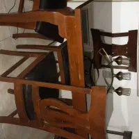 میز نهارخوری ۴ نفره چوبی در حد نو