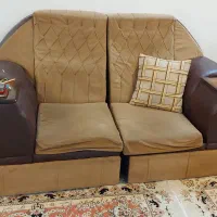 مبل راحتی 7 نفره و میز وسط