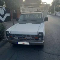 نیسان وانت