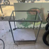 چهار پایه یا میز کار فلزی