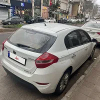 برلیانس ۳۲۰