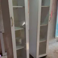 کمد فروشگاهی و آینه