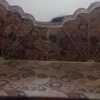 پشتی سلطنتی