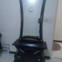 جاکفشی  ومیزکنسول