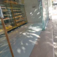 بسته بندی نان همراه بانظافت فروشندگی نون فانتزی