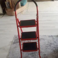 نردبان تاشو