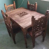 میز ناهارخوری
