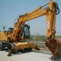 خدمات بیل مکانیکی و پیکور