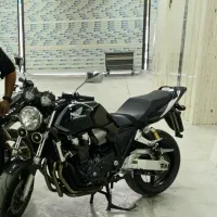 سی بی ۱۳۰۰