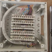 کابل امفنول ، ترمینال مخابراتی ، پایه ترمینال