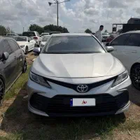 تویوتا کمری ۲۰۲۲ پلاک منطقه آزاد انزلی