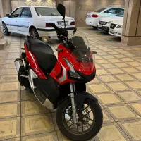 موتور ADV 150 مدل ۱۴۰۳ کارکرد ۱۵۰۰ تا بدون نقطه