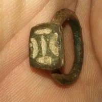 انگشتر باستانی خط میخی