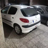 206  تیپ۵ مدل۹۸ سفید