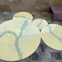 میز عسلی کنار مبل