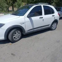 کوییک r