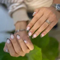 آفرجمعه خدمات ناخن