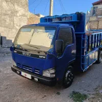 ایسوزو ۸۷ عروسک