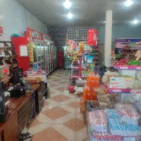 نیازمند فروشنده خانم در فروشگاه مواد غذایی