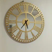 ساعت دیواری بسیار شیک